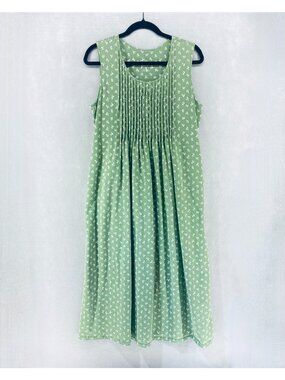 Vermont Country Store Dress Womens M Green Cotton Ditzy Floral Smocked Maxi